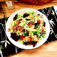 一人食饱腹菜蒜苗木耳香肠炒饼丝