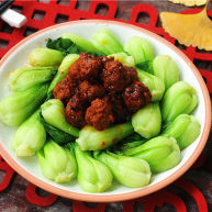 牛肉丸烫上海青