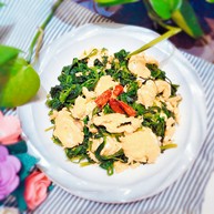 家常菠菜炒鸡蛋