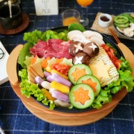 冬日佳节暖心韩式部队火锅附详细蔬菜刻花处理步骤