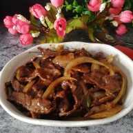 家庭版葱爆小牛排