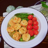 以茶入膳绿茶芦笋虾